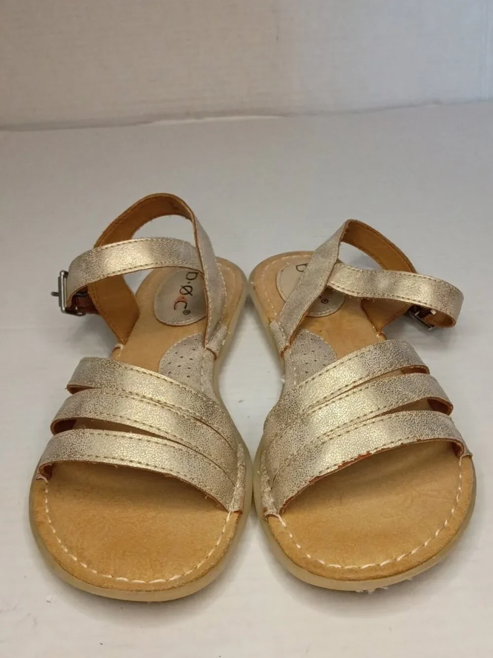 b.o.c. Halida Silver Metallic Strappy Flat Sandals Women's Size 7M
